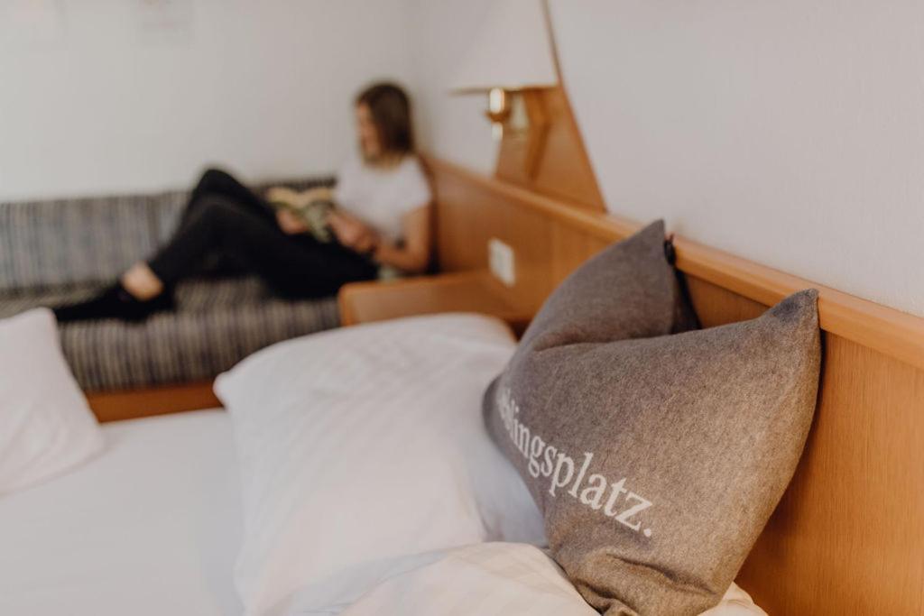 Dorfcafe Unken Hotelpension Swirtshaus Im Dorf ภายนอก รูปภาพ