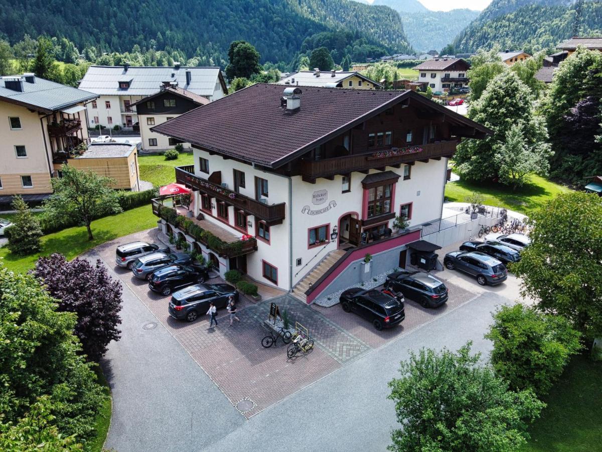 Dorfcafe Unken Hotelpension Swirtshaus Im Dorf ภายนอก รูปภาพ